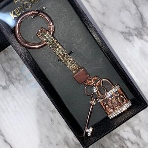 Gorgeous Figaro Couture Lock & Key Keyring